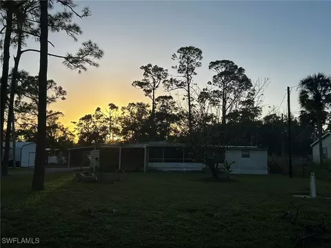7590 Marx Dr, North Fort Myers, FL 33917