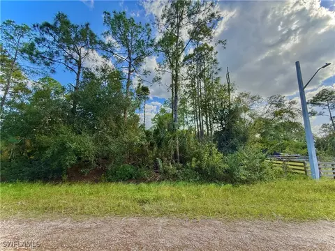 3605 54th St W, Lehigh Acres, FL 33971