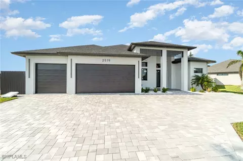 2519 Gleason Pkwy, Cape Coral, FL 33914