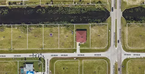 2423 NW 6th St, Cape Coral, FL 33993