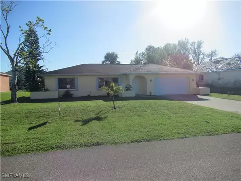 1209 SW 10th Pl, Cape Coral, FL 33991