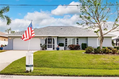5005 SW 9th Pl, Cape Coral, FL 33914