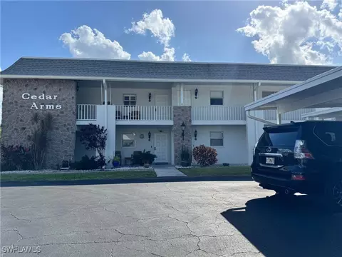 824 SE 46th St #2B, Cape Coral, FL 33904