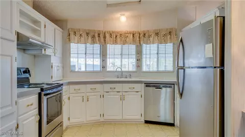 212 Rainbow Dr, North Fort Myers, FL 33903