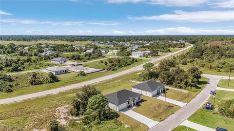 8049 Memory Cir, Labelle, FL 33935 photo 31