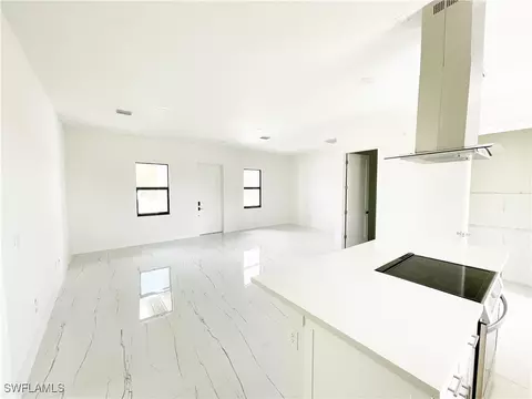 8049 Memory Cir, Labelle, FL 33935 photo 5