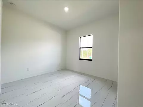 8049 Memory Cir, Labelle, FL 33935 photo 9