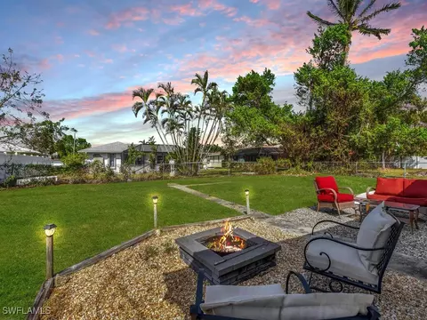 1205 SE 36th St, Cape Coral, FL 33904