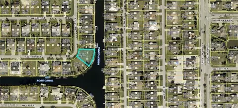4015 SW 17th Pl, Cape Coral, FL 33914