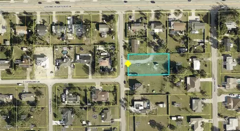26 Illinois Rd, Lehigh Acres, FL 33936