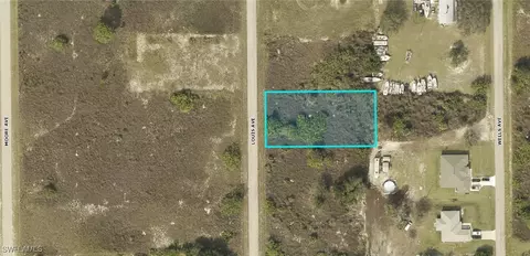 1406 Louis Ave, Lehigh Acres, FL 33972