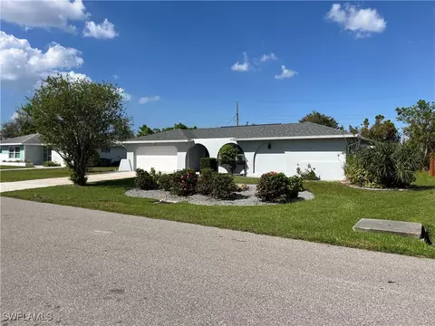 121 SE 45th Ter, Cape Coral, FL 33904