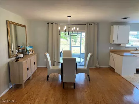 Dining - 4023 E Sunflower Cir, Labelle, FL 33935 photo 1 of 2