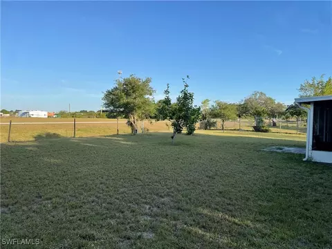 Exterior - 4023 E Sunflower Cir, Labelle, FL 33935 photo 4 of 5
