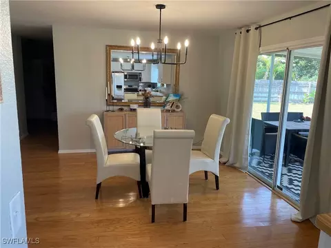 Dining - 4023 E Sunflower Cir, Labelle, FL 33935 photo 2 of 2