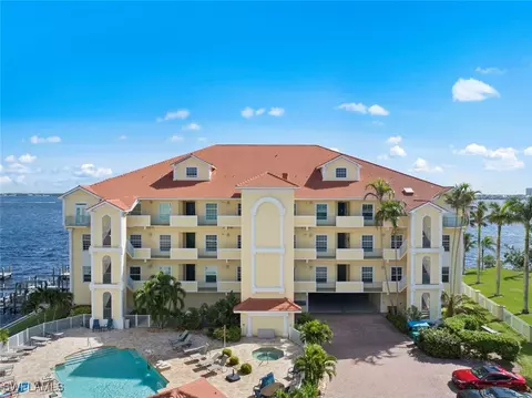 4235 SE 20th Pl #B201, Cape Coral, FL 33904