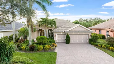 10370 Via Balestri Dr, Miromar Lakes, FL 33913