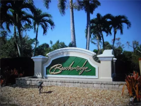 61 Ian Ct #201, Estero, FL 33928