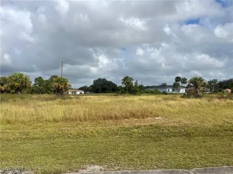 lot Apt 3 Leader St, Labelle, FL 33935