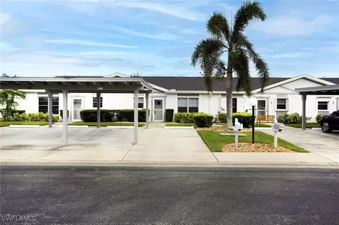 6813 Sandtrap Dr, Fort Myers, FL 33919
