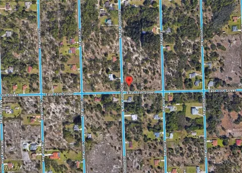 401 E 11th St, Lehigh Acres, FL 33972 photo 3