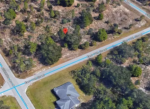 403 E 11th St, Lehigh Acres, FL 33972
