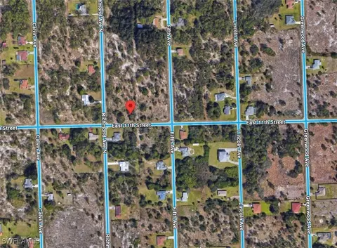 403 E 11th St, Lehigh Acres, FL 33972 photo 3