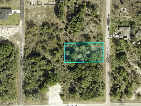 1505 Edison Ave, Lehigh Acres, FL 33972