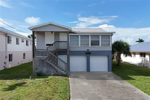 5360 Williams Dr, Fort Myers Beach, FL 33931