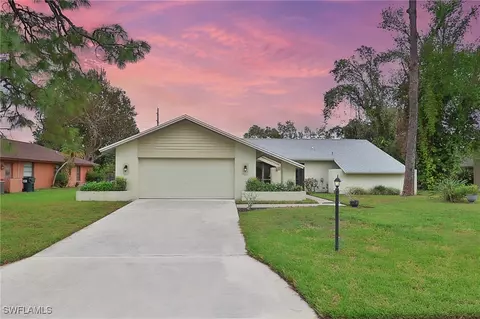 5785 Beechwood Trl, Fort Myers, FL 33919