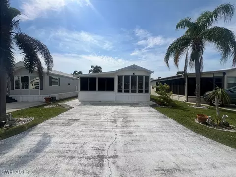 3241 Ott Ln, Bonita Springs, FL 34134