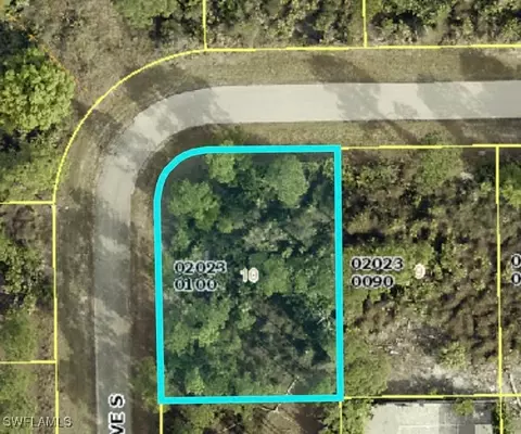 1134 Capri St E, Lehigh Acres, FL 33974