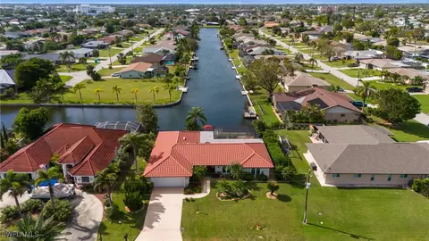 508 SE 20th Pl, Cape Coral, FL 33990