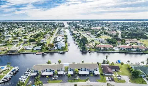 4009 SE 11th Pl #208, Cape Coral, FL 33904