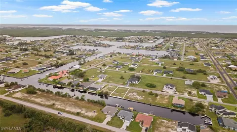 3023 NW 41st Ave, Cape Coral, FL 33993