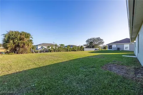 1081 Jupiter Loop, Labelle, FL 33935 photo 19