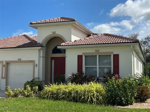 3035 Lake Manatee Ct, Cape Coral, FL 33909