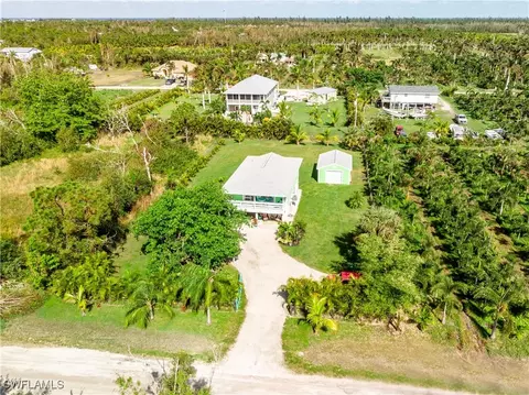6550 Fuller Dr, Bokeelia, FL 33922