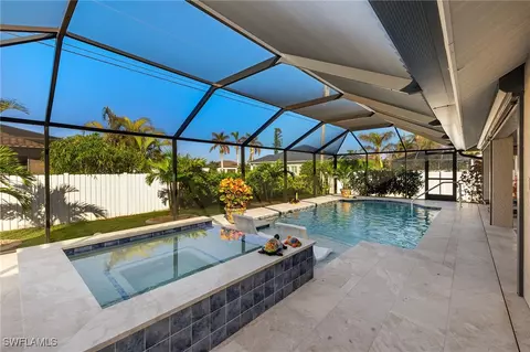 5408 SW 25th Pl, Cape Coral, FL 33914