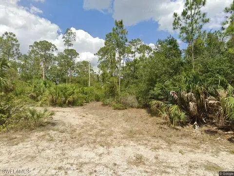 2318 Johns Ave, Alva, FL 33920