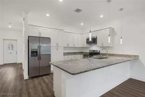 107 Lucille Ave, Fort Myers, FL 33916