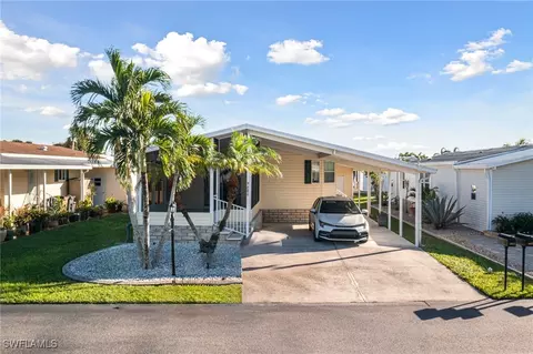 9686 Sugarberry Way, Fort Myers, FL 33905