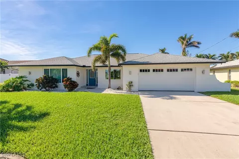5360 Cortez Ct, Cape Coral, FL 33904