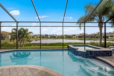 11719 Kati Falls Ln, Fort Myers, FL 33913