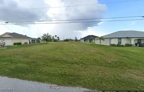 2304 NW 38th Ave, Cape Coral, FL 33993