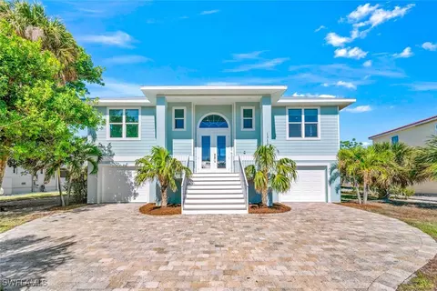 1311 Par View Dr, Sanibel, FL 33957