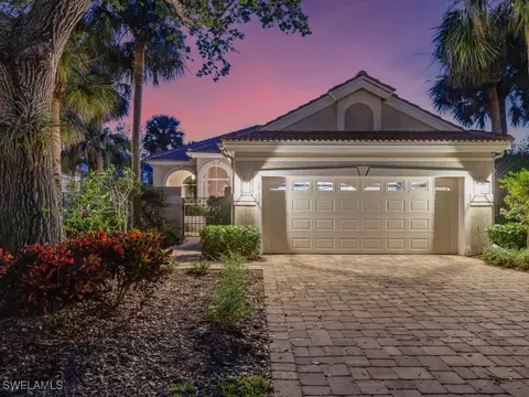 27152 Lost Lake Ln, Bonita Springs, FL 34134