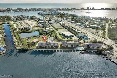 894 Buttonwood Dr #219, Fort Myers Beach, FL 33931