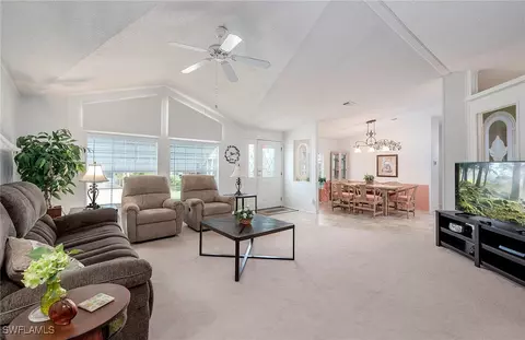 12 Coves End Dr, Fort Myers, FL 33908
