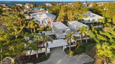 660664 Periwinkle Way, Sanibel, FL 33957